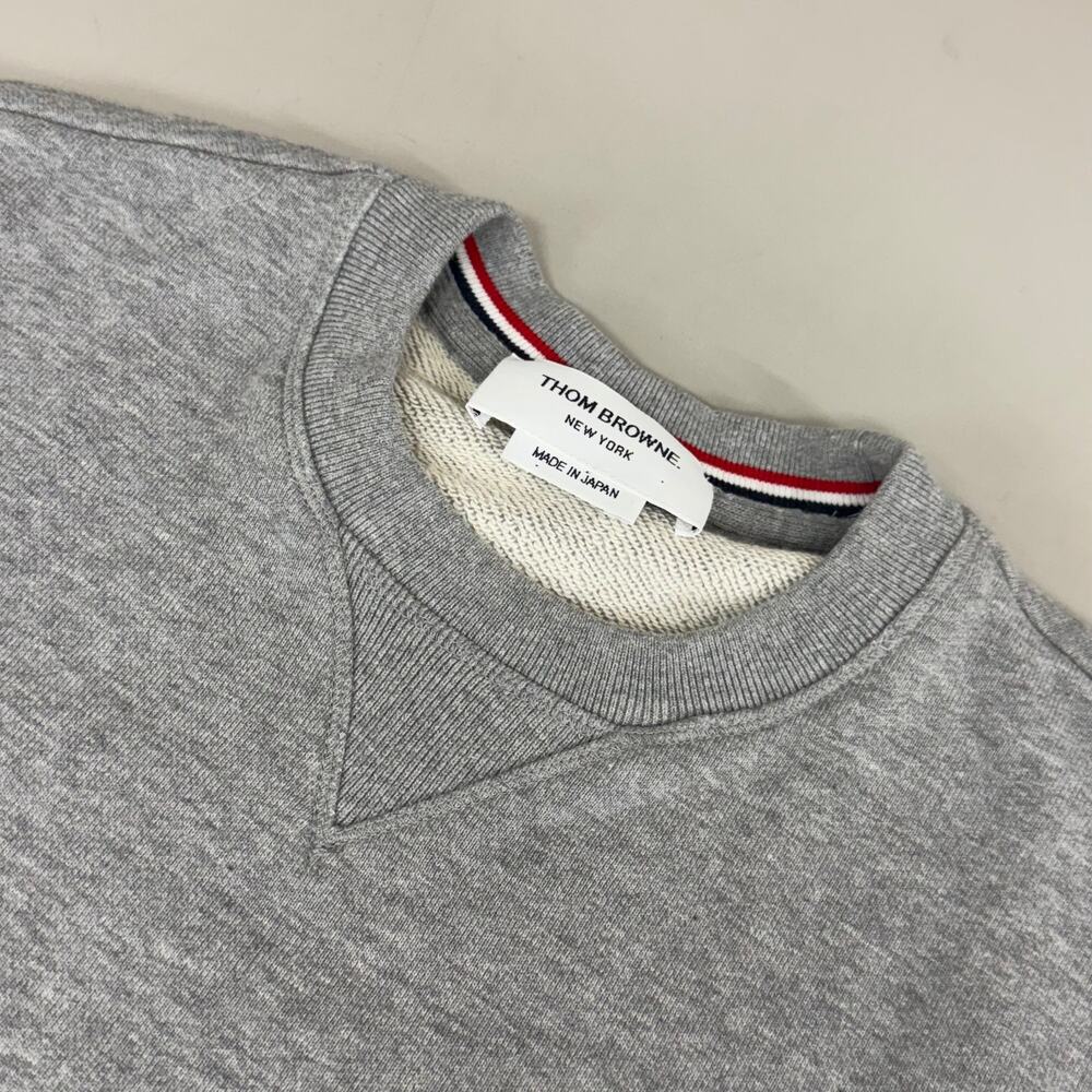 THOM BROWNE Crew Neck Classic Pullover LoopBack Men's Sz 1 Grey MJT085A-03377 - Picture 2 of 12